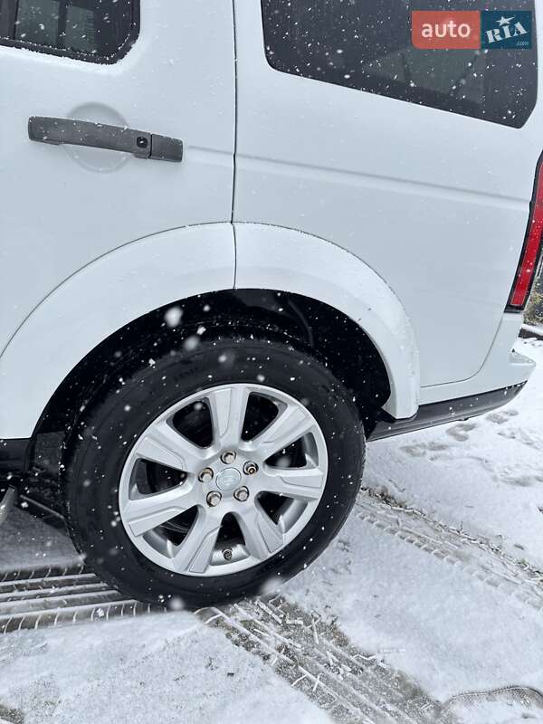 Land Rover Discovery 2015