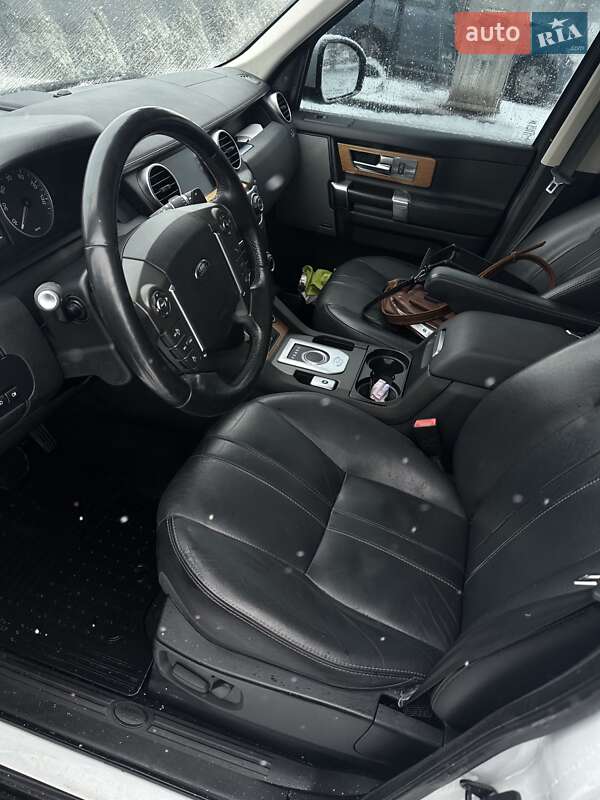 Land Rover Discovery 2015