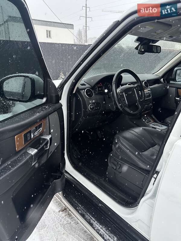 Land Rover Discovery 2015