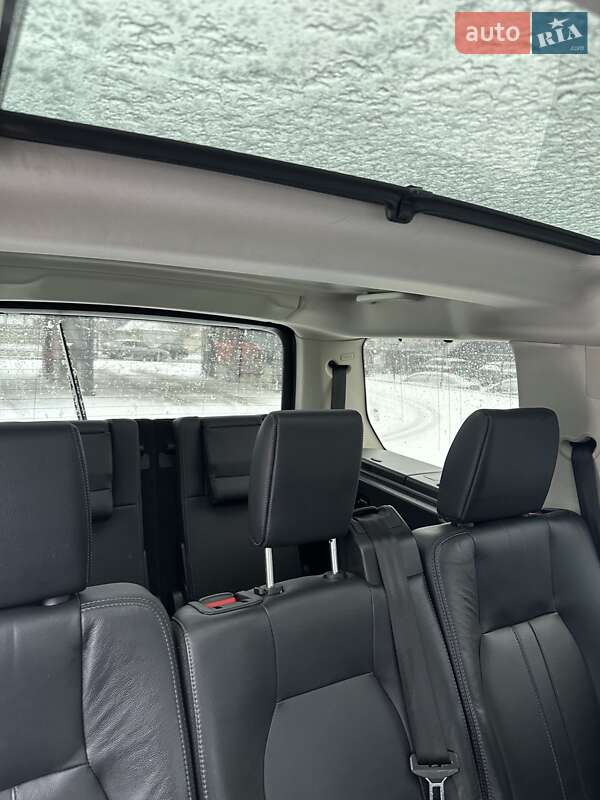 Land Rover Discovery 2015