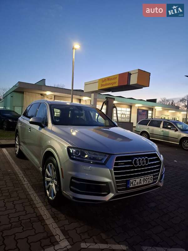 Audi Q7 2015