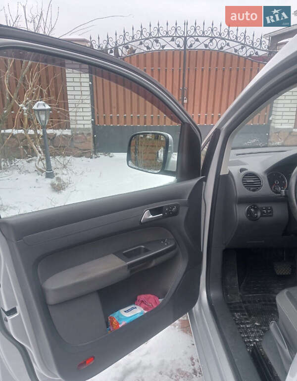 Volkswagen Caddy 2015