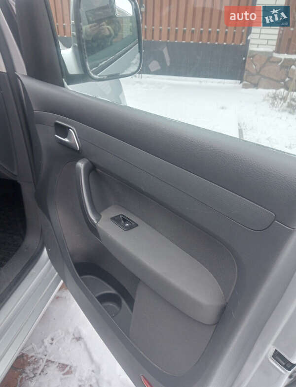 Volkswagen Caddy 2015