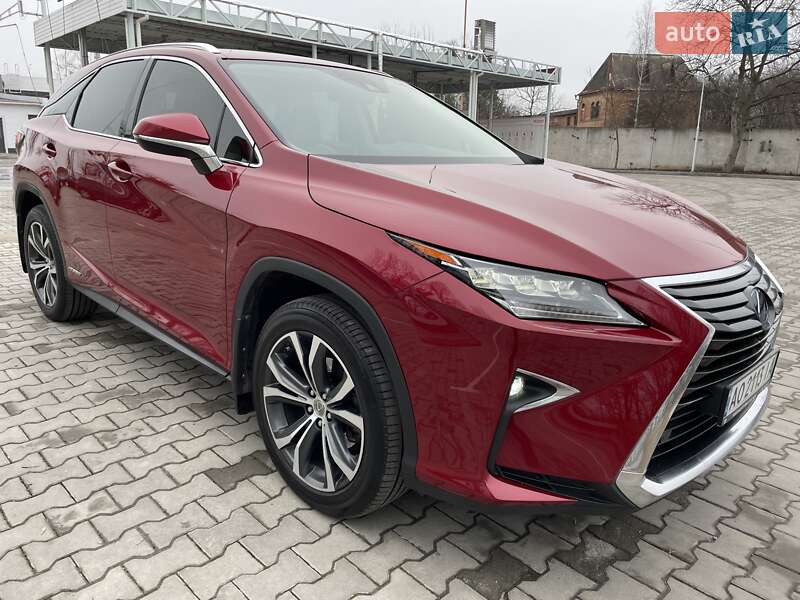 Lexus-18