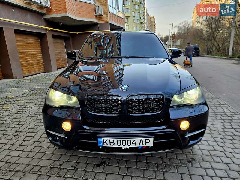 BMW X5 2011
