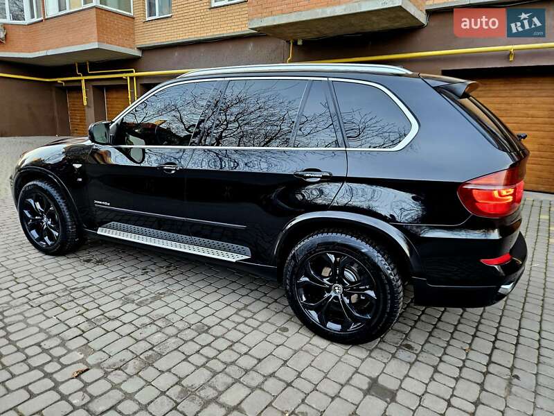 BMW X5 2011