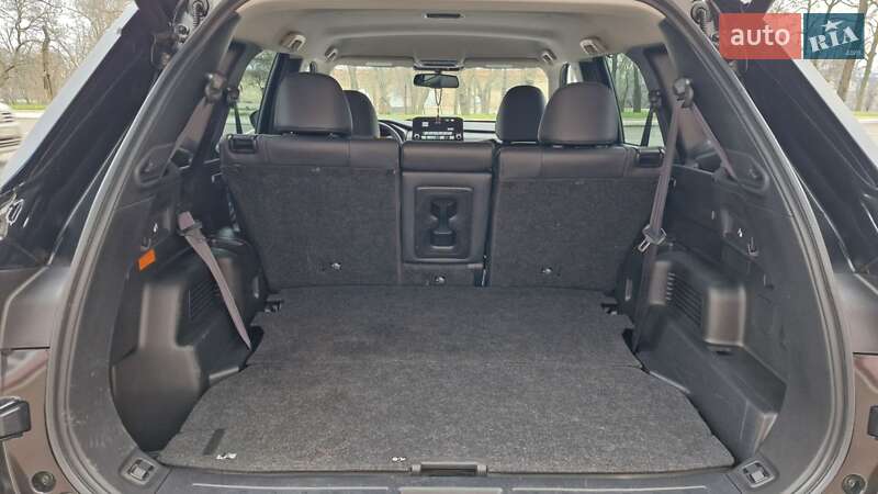 Mitsubishi Outlander 2023