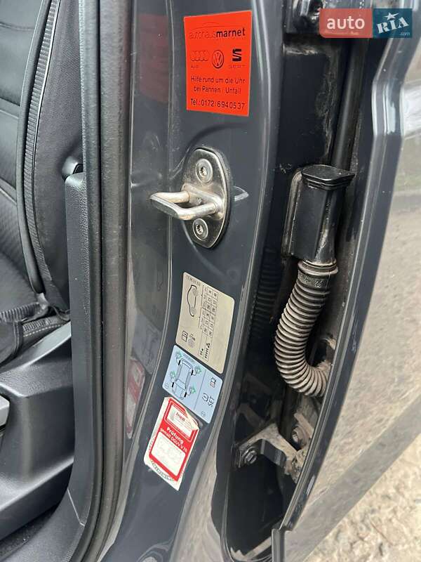 Volkswagen Touran 2016