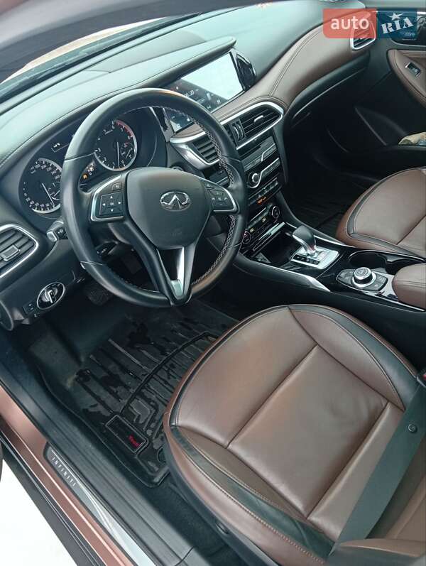 Infiniti-20