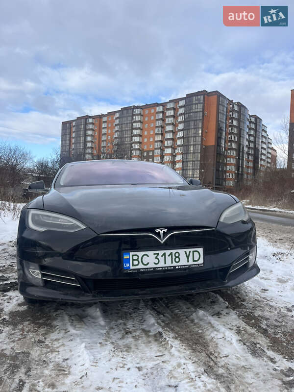 Tesla-0
