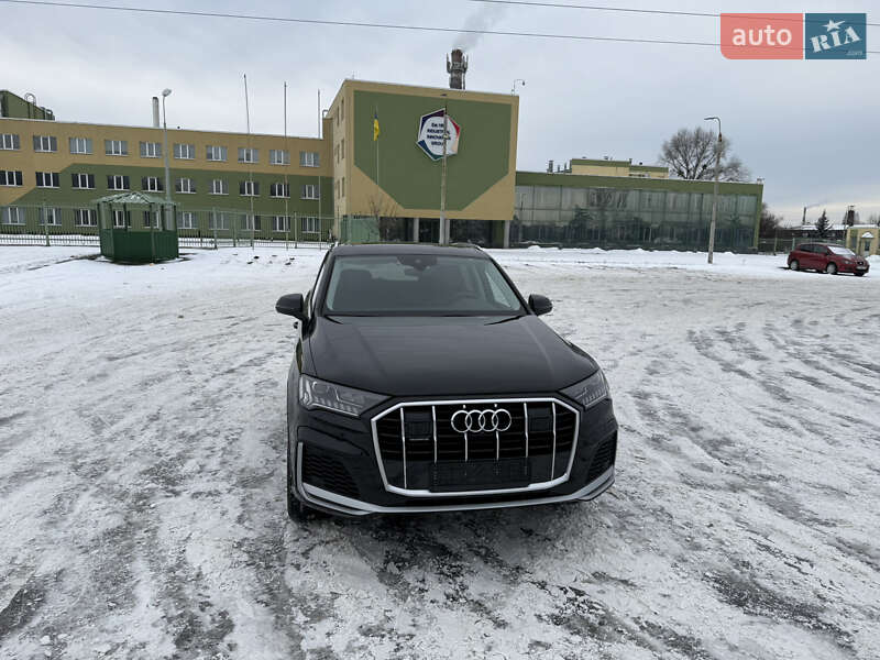 Audi-30