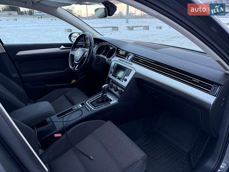 Volkswagen Passat 2016