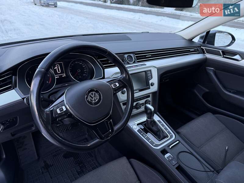Volkswagen Passat 2016