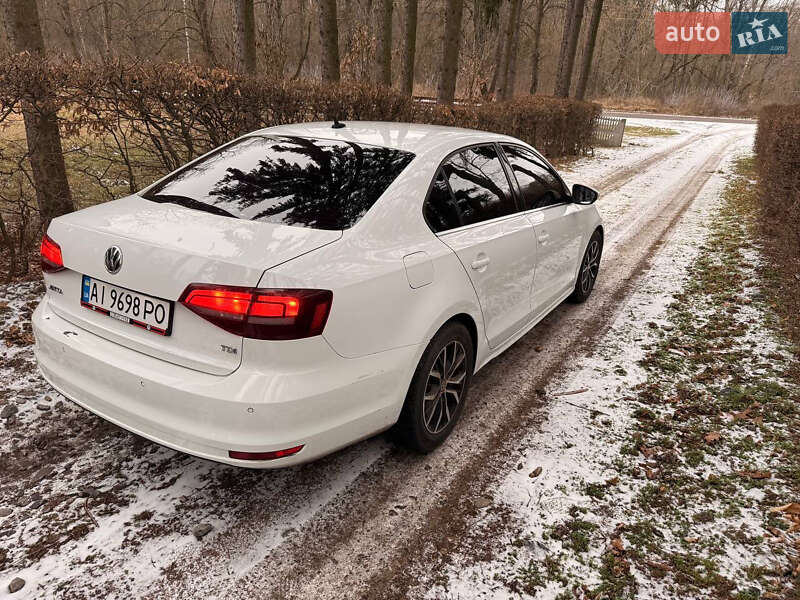 Volkswagen Jetta 2016