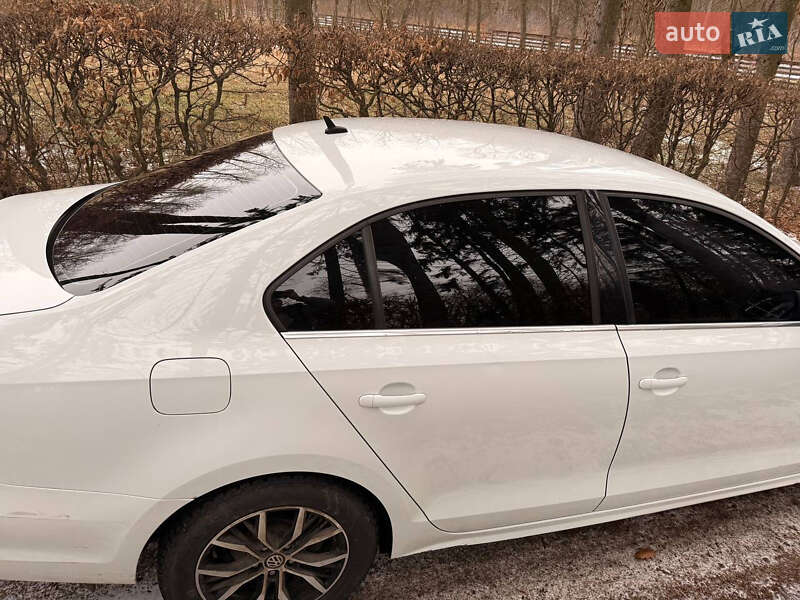 Volkswagen Jetta 2016