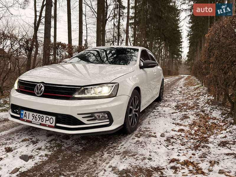 Volkswagen Jetta 2016