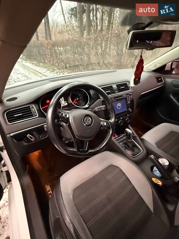 Volkswagen Jetta 2016