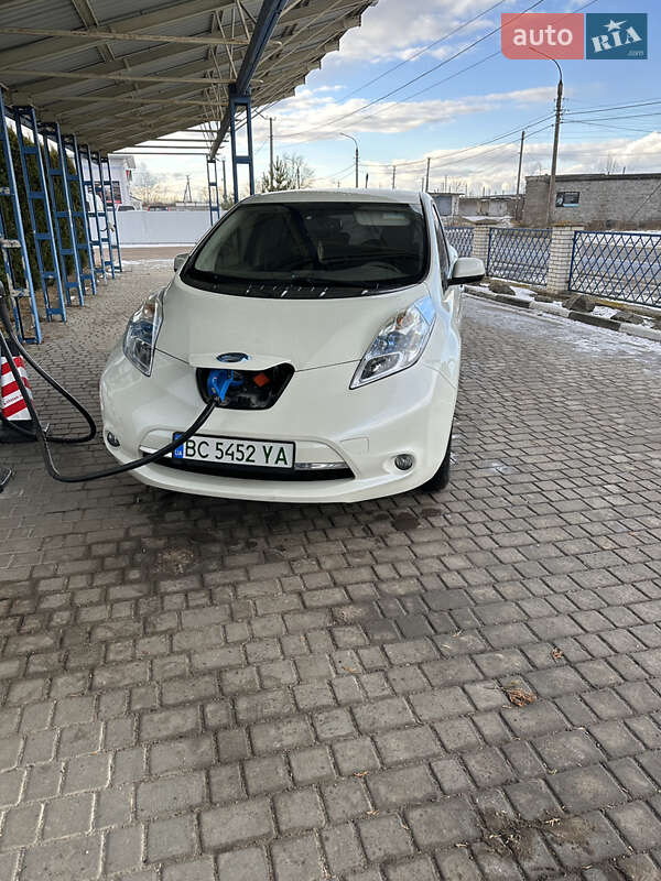Nissan-4