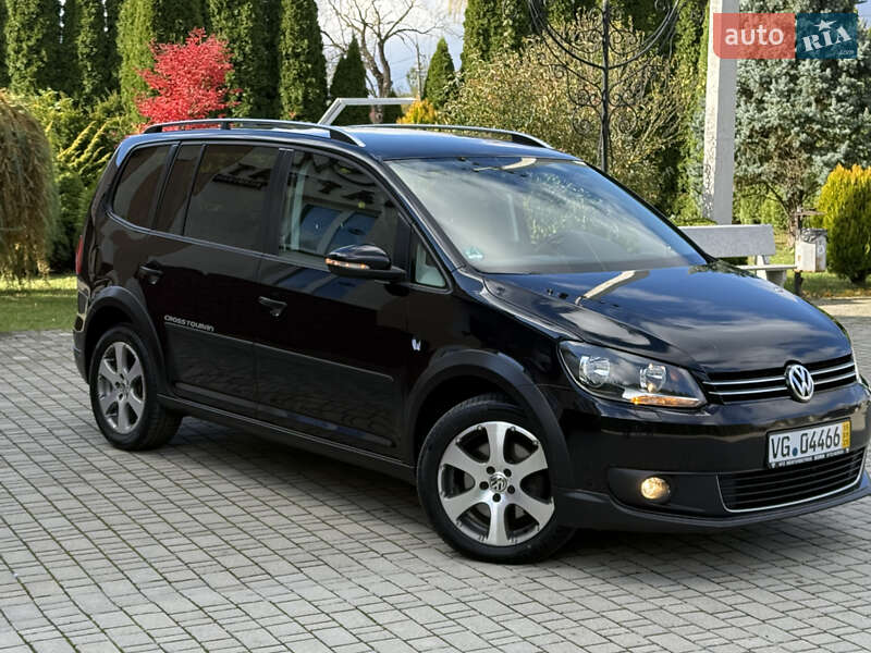 Volkswagen Touran 2011