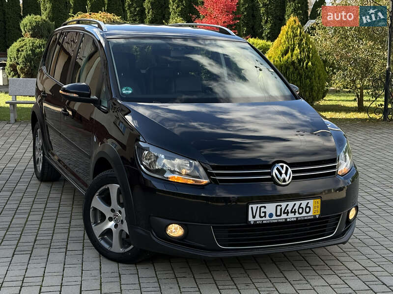 Volkswagen Touran 2011