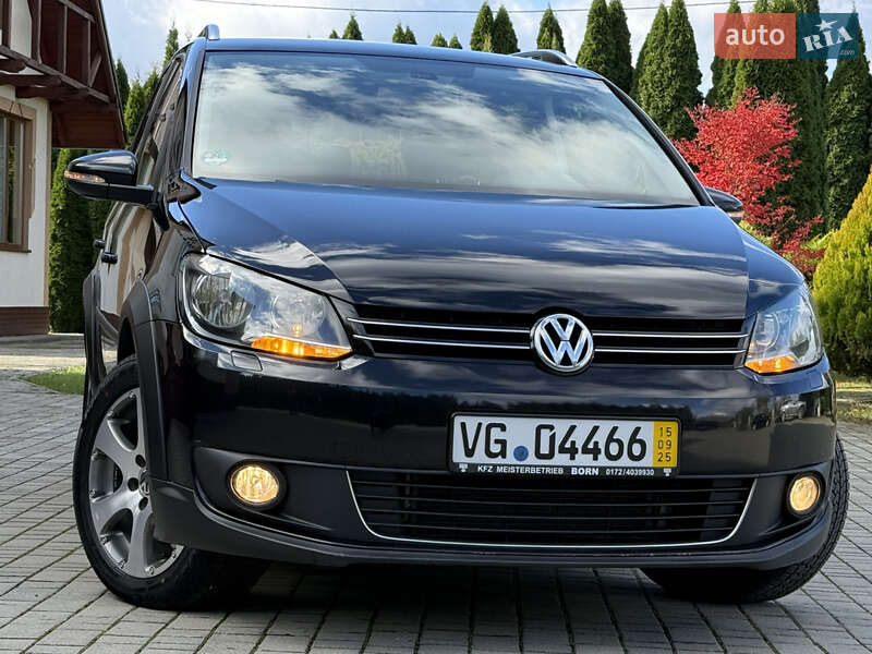 Volkswagen Touran 2011