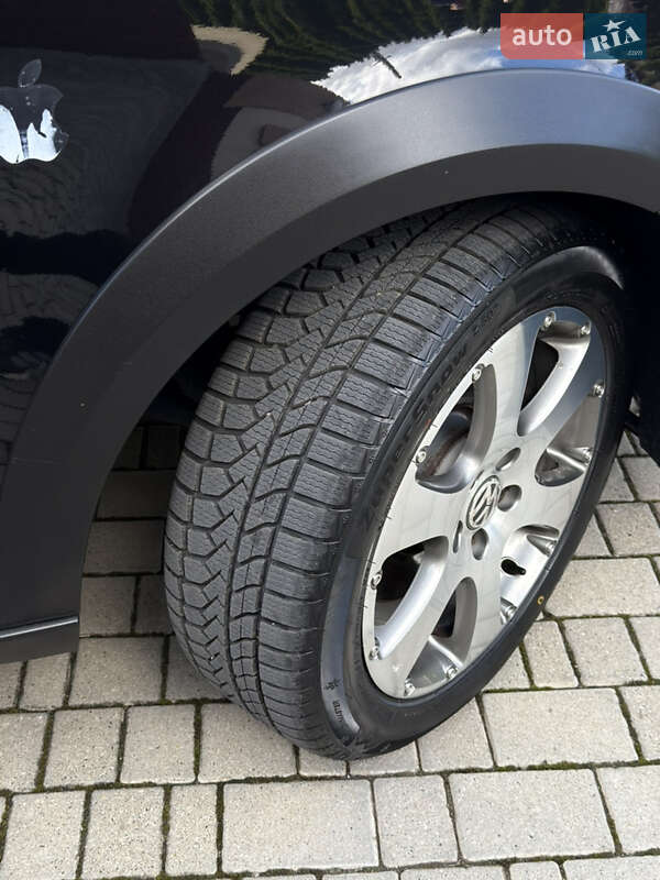 Volkswagen Touran 2011