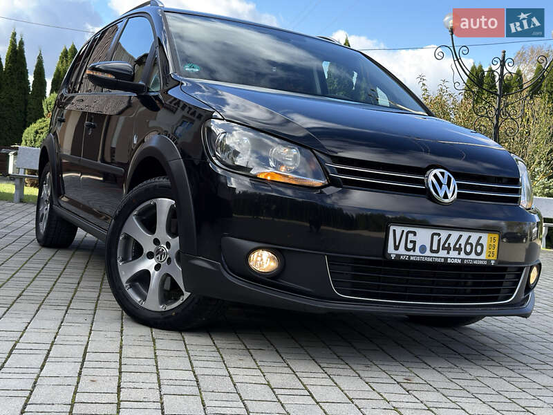 Volkswagen Touran 2011