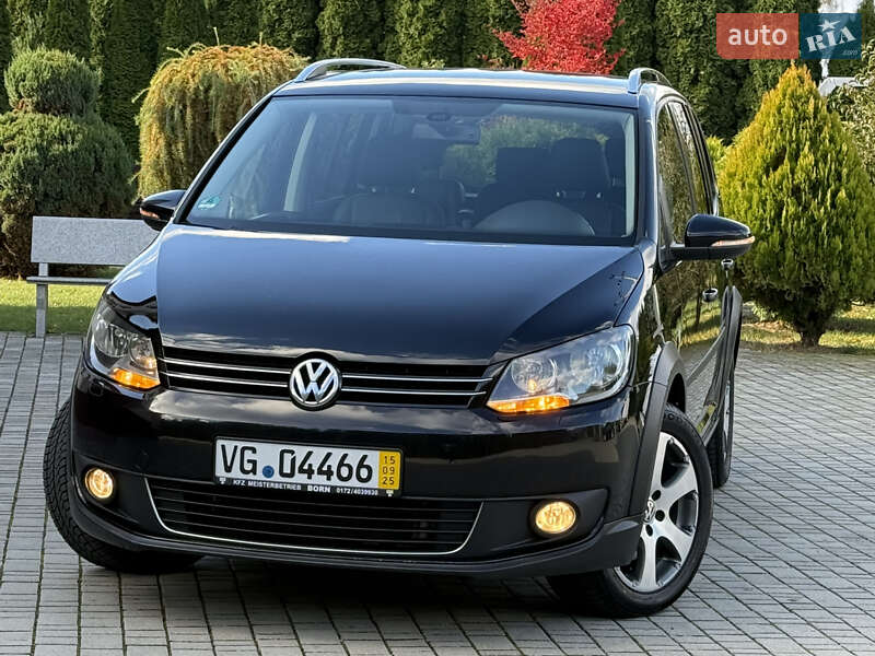 Volkswagen Touran 2011