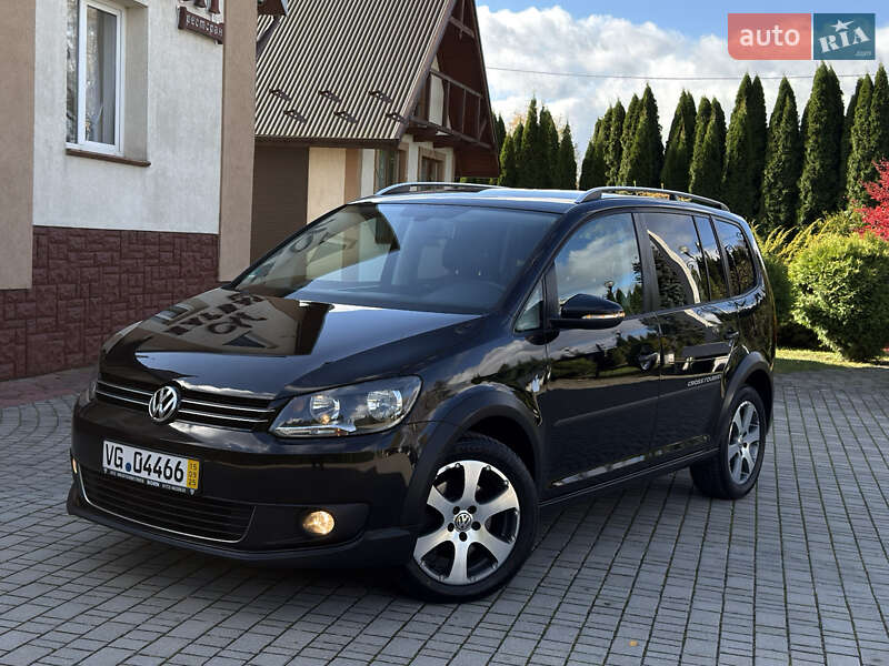 Volkswagen Touran 2011