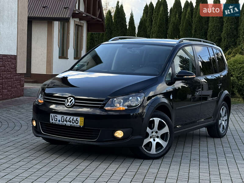 Volkswagen Touran 2011