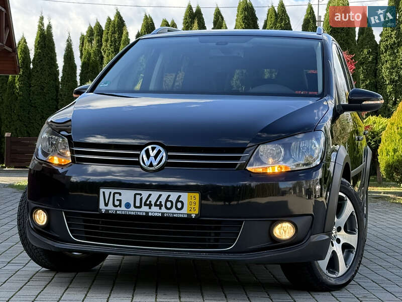 Volkswagen Touran 2011
