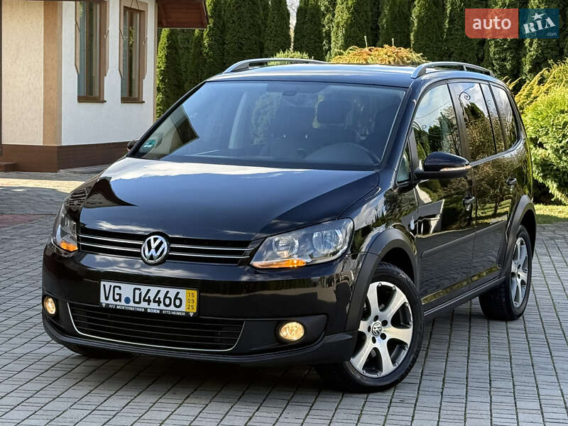 Volkswagen Touran 2011