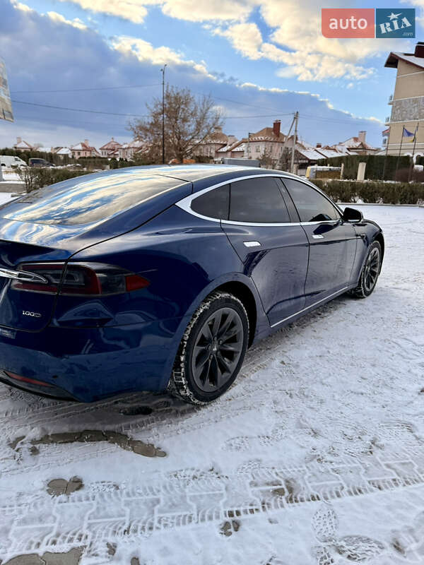 Tesla-8