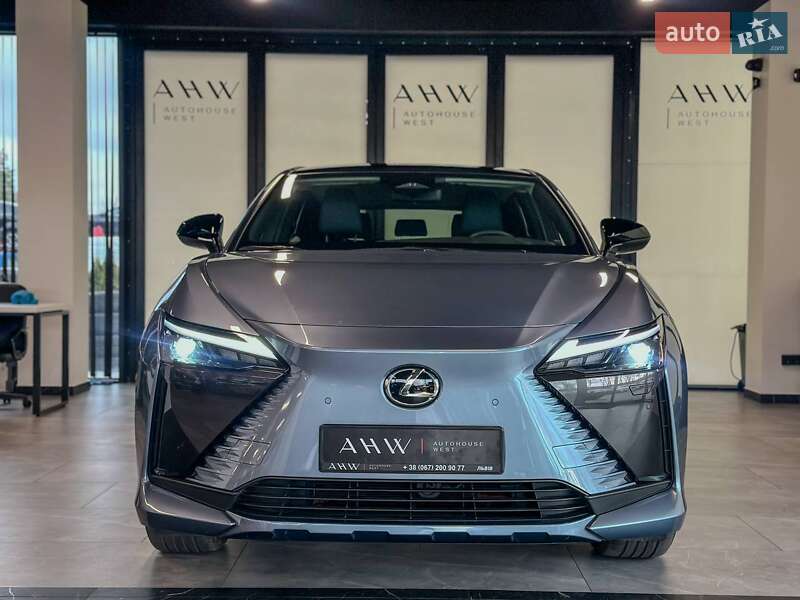Lexus-28