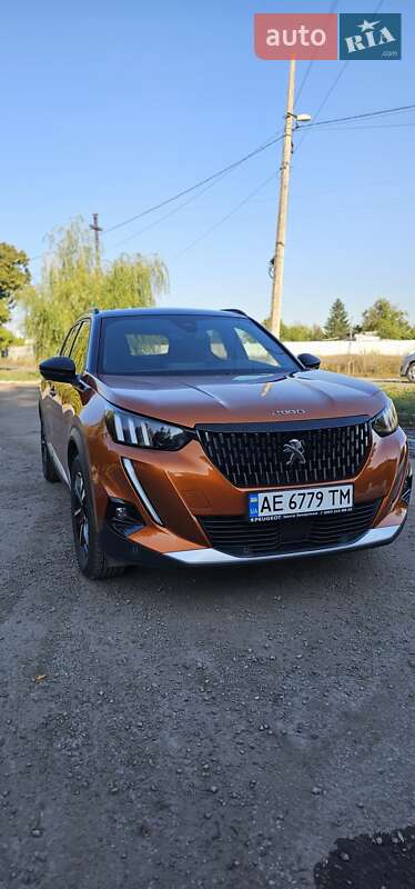 Peugeot-5