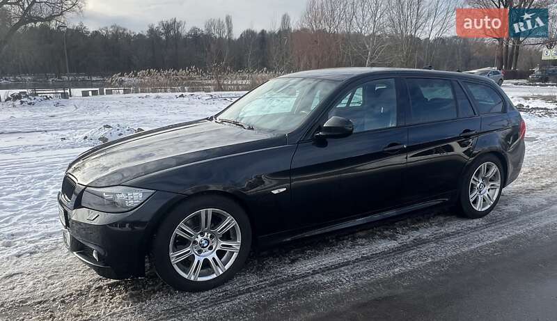BMW 3 Series 2010