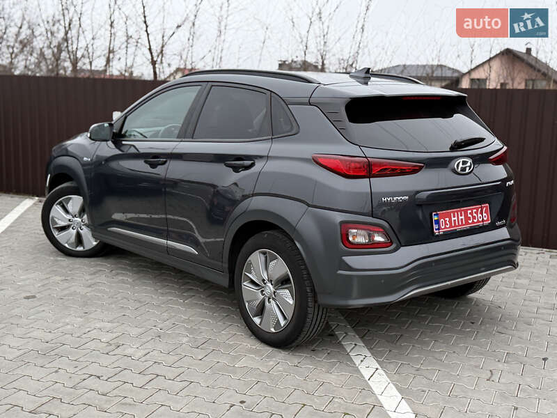 Hyundai-8