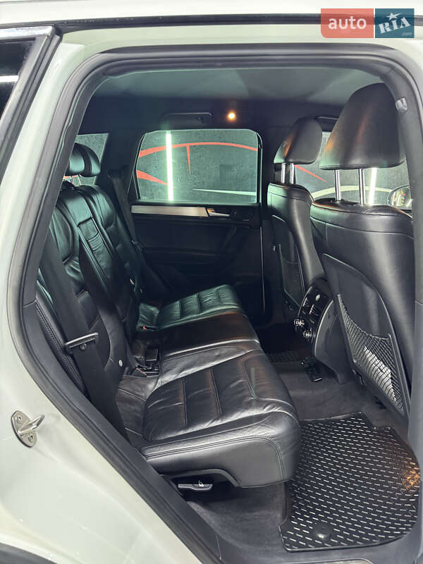 Volkswagen Touareg 2012