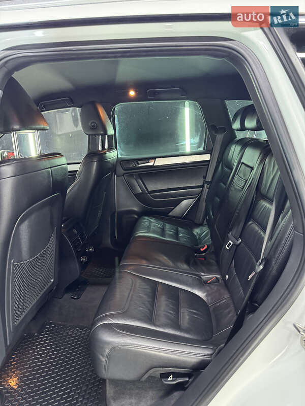 Volkswagen Touareg 2012