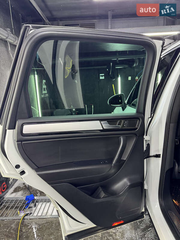 Volkswagen Touareg 2012