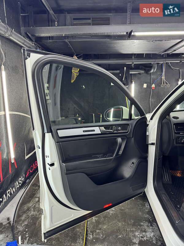 Volkswagen Touareg 2012