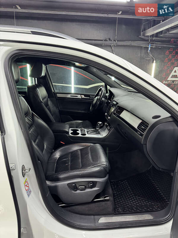 Volkswagen Touareg 2012