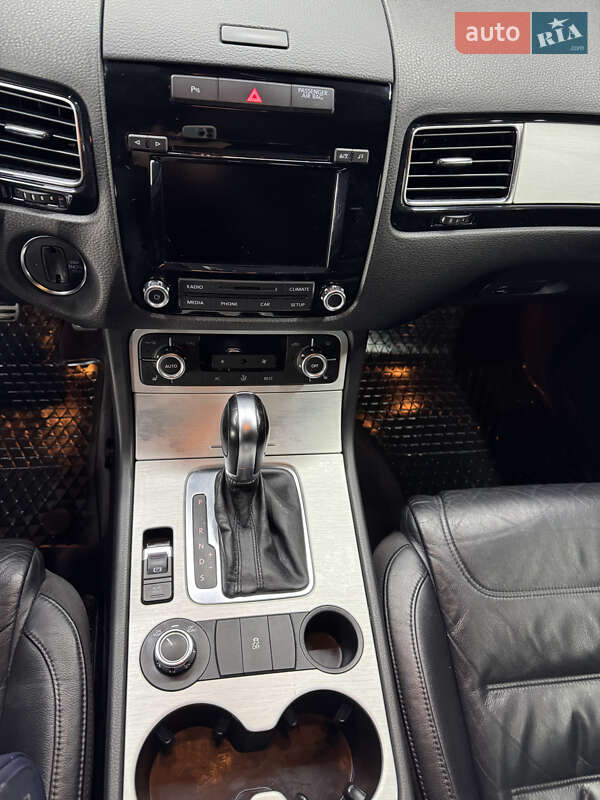 Volkswagen Touareg 2012