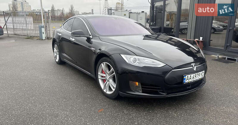 Tesla-1