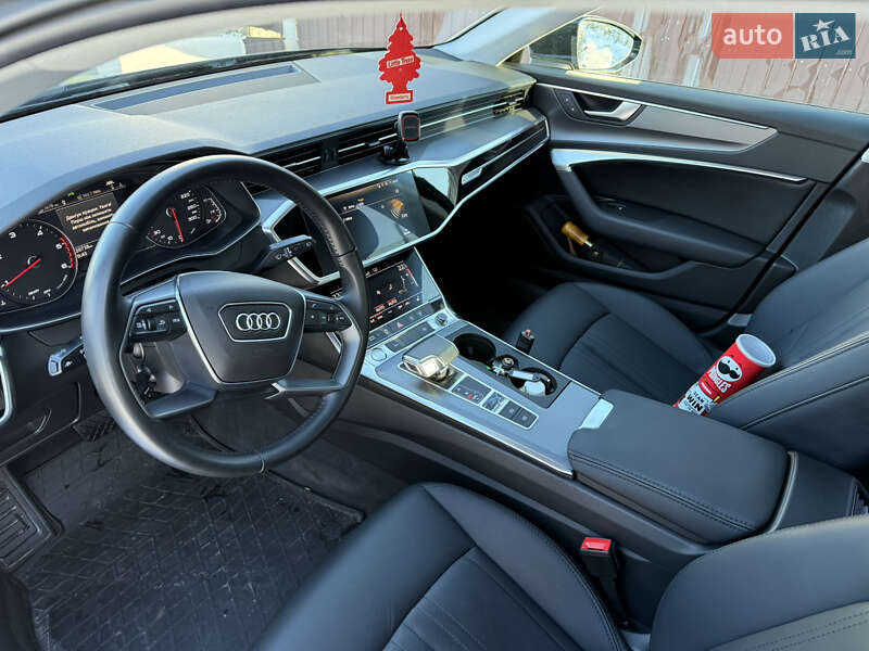 Audi-0