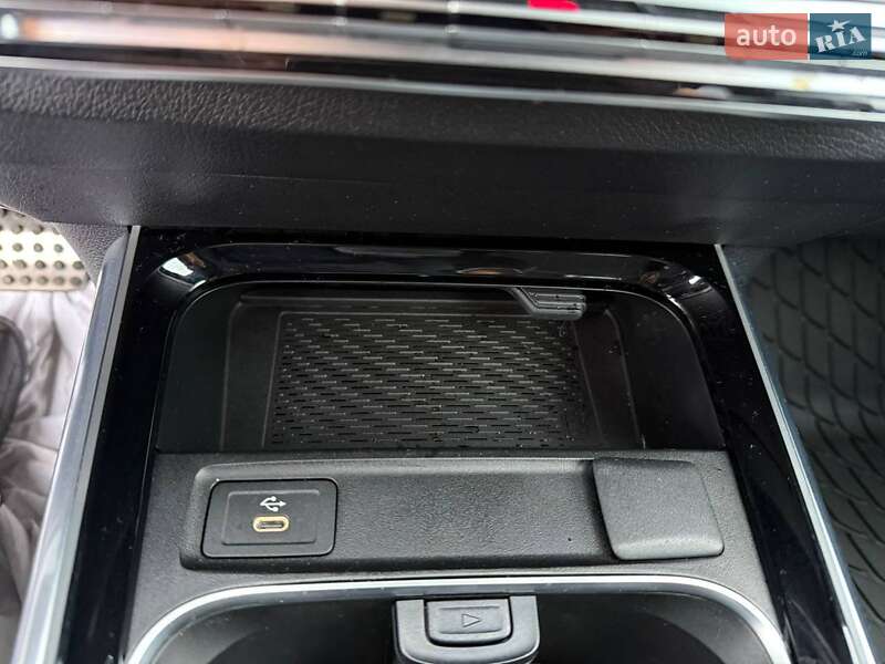 Mercedes-Benz GLA-Class 2024