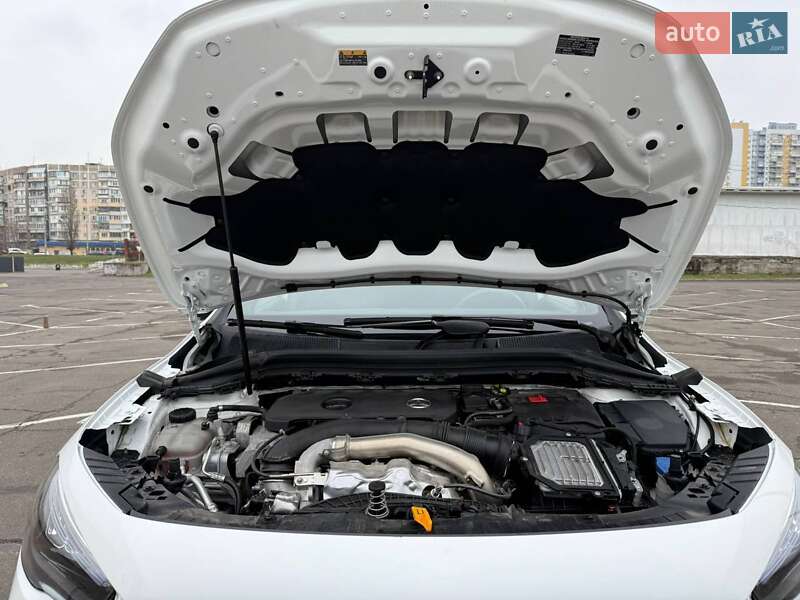 Mercedes-Benz GLA-Class 2024