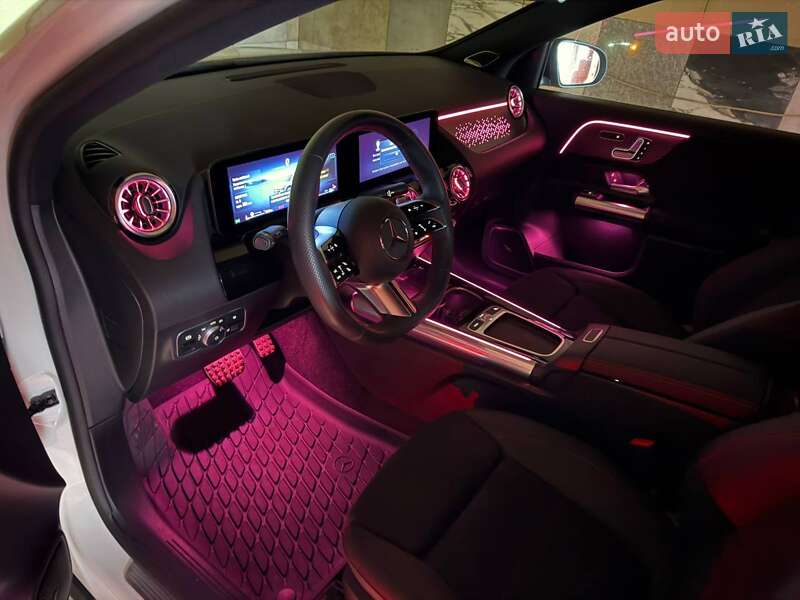 Mercedes-Benz GLA-Class 2024