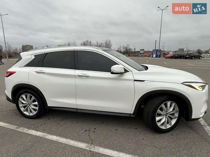 Infiniti-11