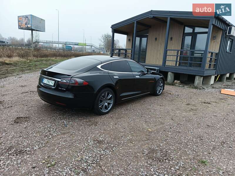 Tesla-14
